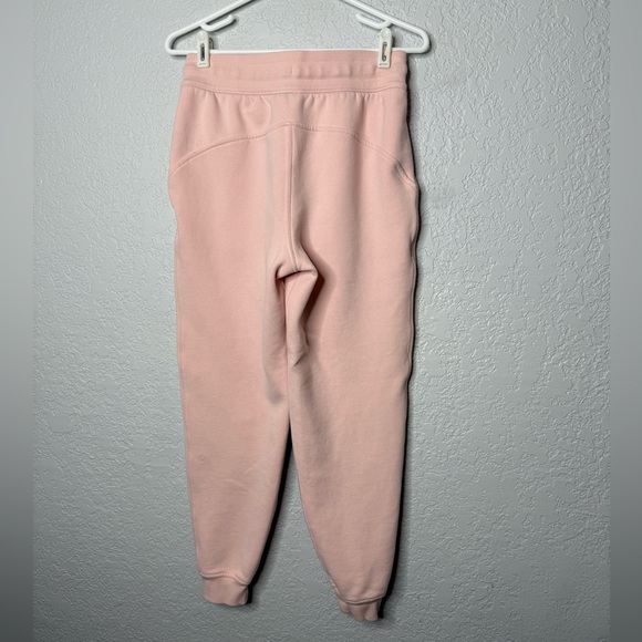 Lululemon Scuba High Rise Jogger Fleece 28” in Pink Mist 6 - Picture 4 of 9